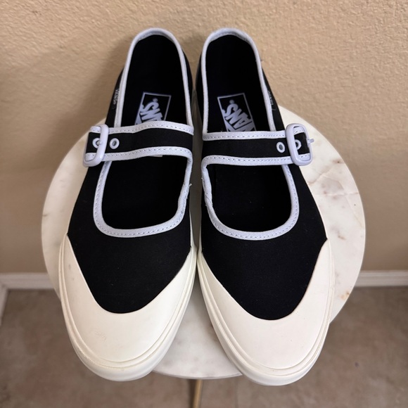 NEW Women VANS Mary Jane Style 93 sneaker shoe Ballerina black white Various - Picture 3 of 9